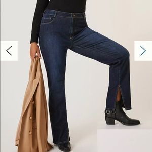 Split Straight
98% cotton, 2% elastane
11.5" rise
34" inseam
7" leg opening